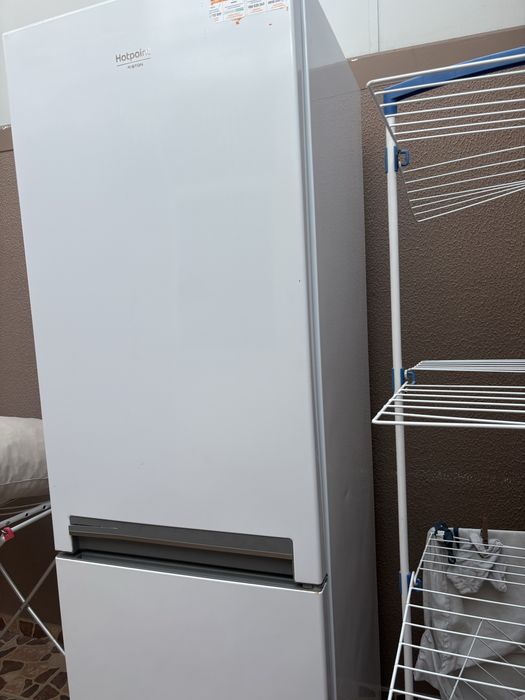Vendo frigorifico combinado com 5anos