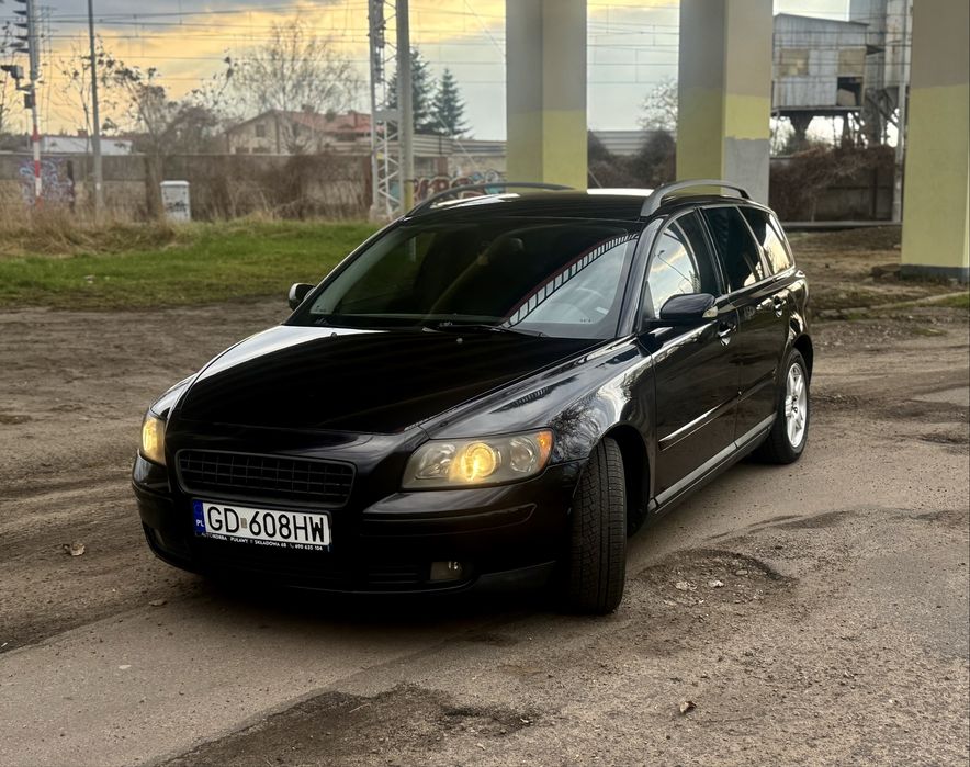 Volvo v50 2.5t summun