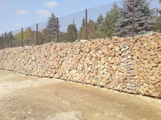 Дрова дубові колоті великого поколу Дрова мяких порід клен сосна берез