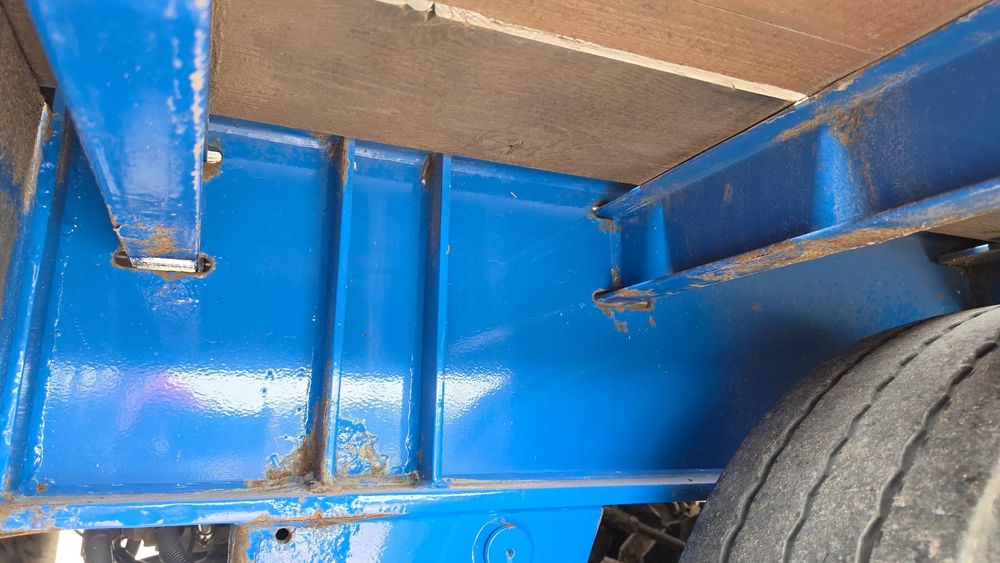 Schwarzmuller Zł Netto Przyczepa Niskopodwoziowa 8.30M