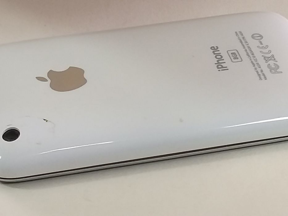 Apple 3 GS 8gb(iPod A1303 Gb)