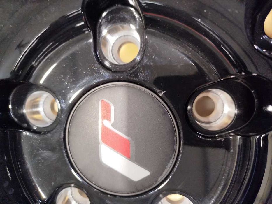 !OUTLET! Felgi JR11 20x11 ET20 5x112 Gloss Black