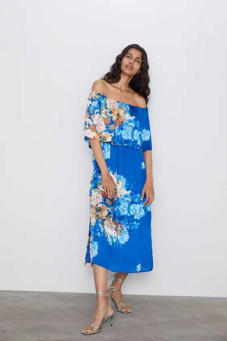 Zara niebieska sukienka off shoulder kwiaty M