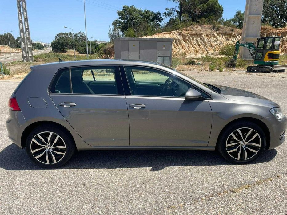Volkswagen Golf VII 1.6 TDI GPS Edition