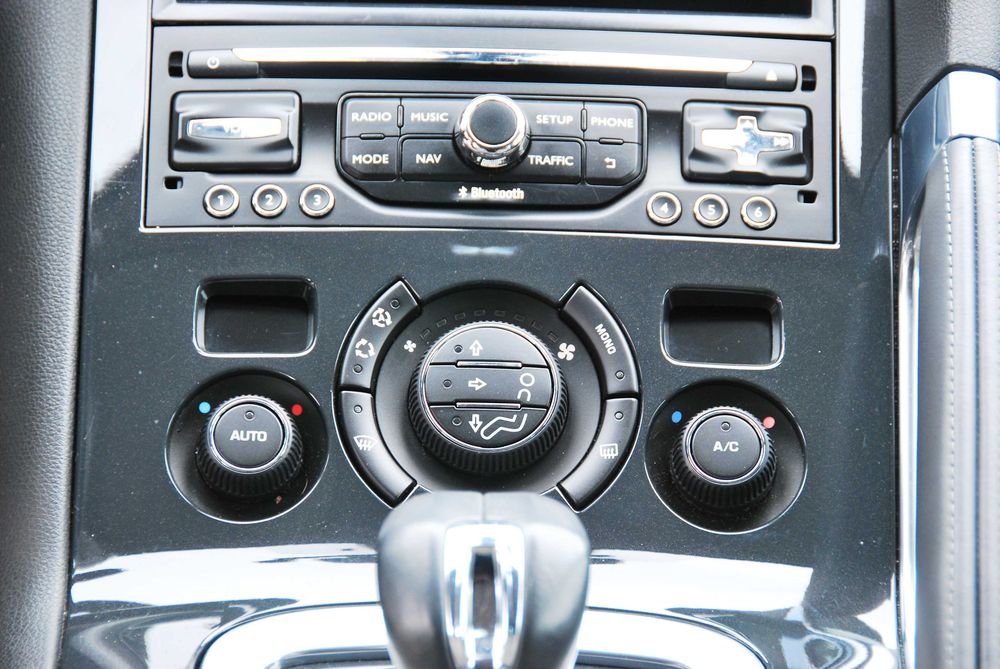 Peugeuot 3008 Hibrido/ Diesel 2.0 Hdi 200cv