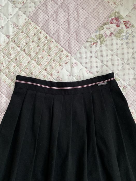 Czarna krótka plisowana spódniczka XS 34 coccodrillo coquette basic