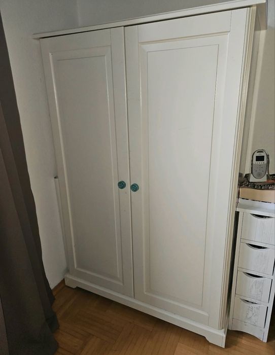 Szafa, witryna komoda IKEA LIATORP biała klasyczna dwudrzwiowa solidna