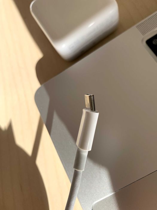 Macbook Air M1 256 8