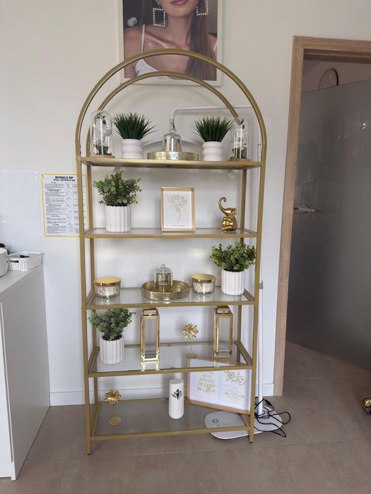 Sprzedam regal do salonu