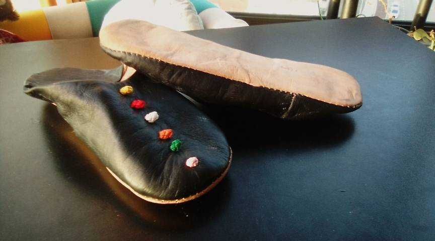 Calçado camurça e pele genuina novo