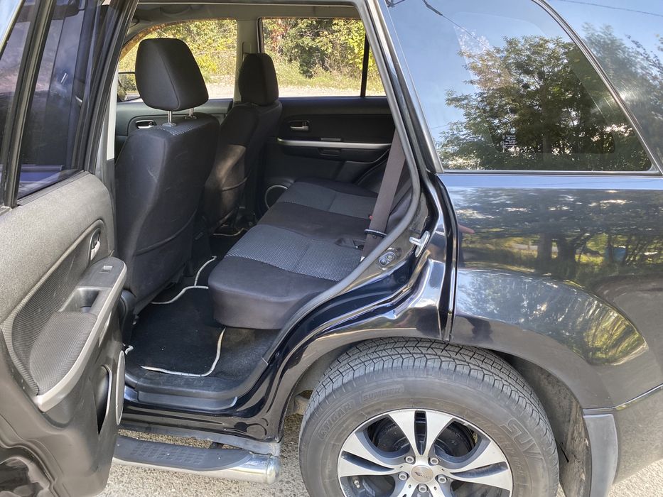 Suzuki Grant Vitara 2.0 бенз