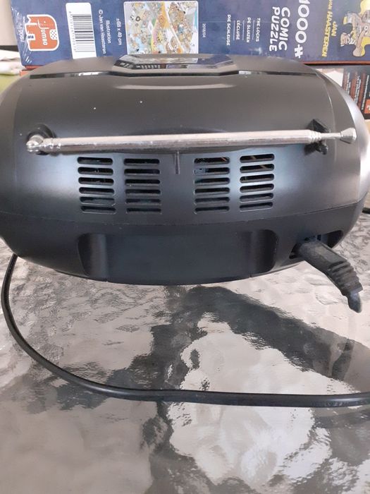 Rádio preto, Philips