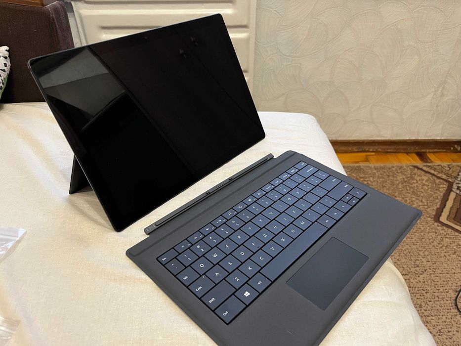 Планшет. Microsoft Surface Pro 6 +программа для диагностики BMW