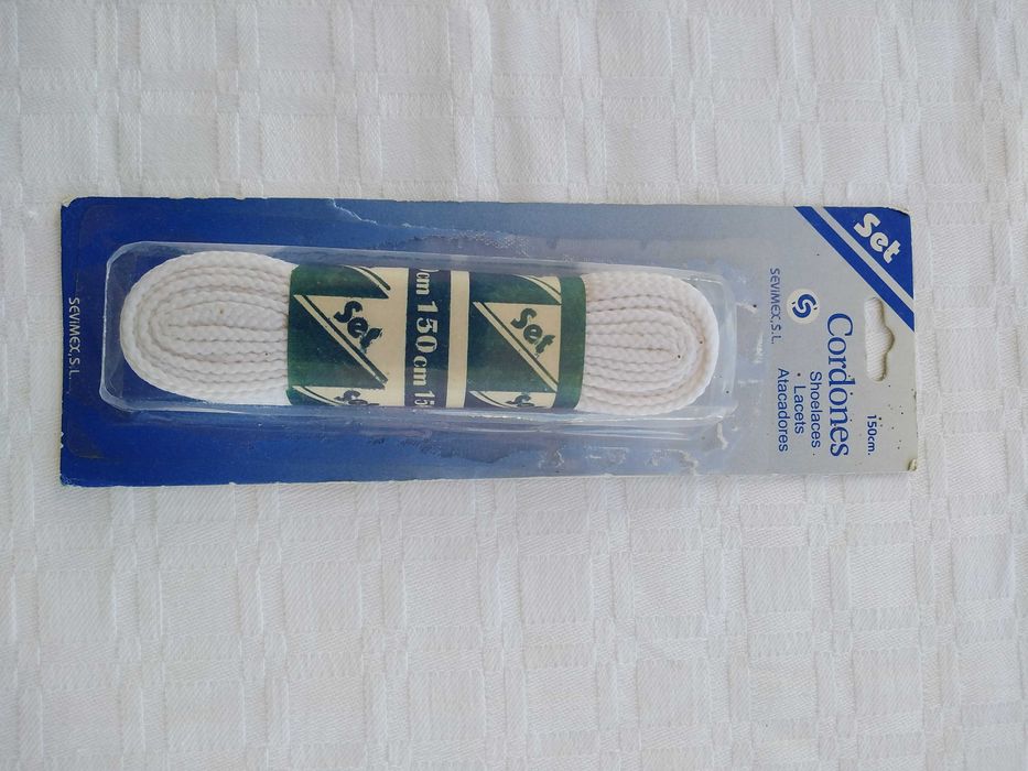 3 Pares de Atacadores Brancos