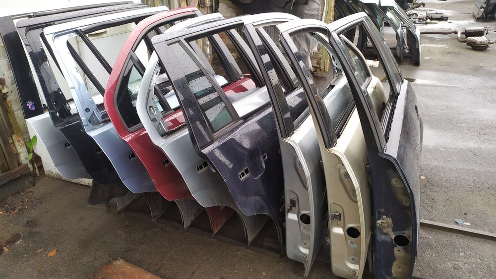 Двері перед задні Форд Мондео мк1 мк2 мк3 хечбек седан універсал