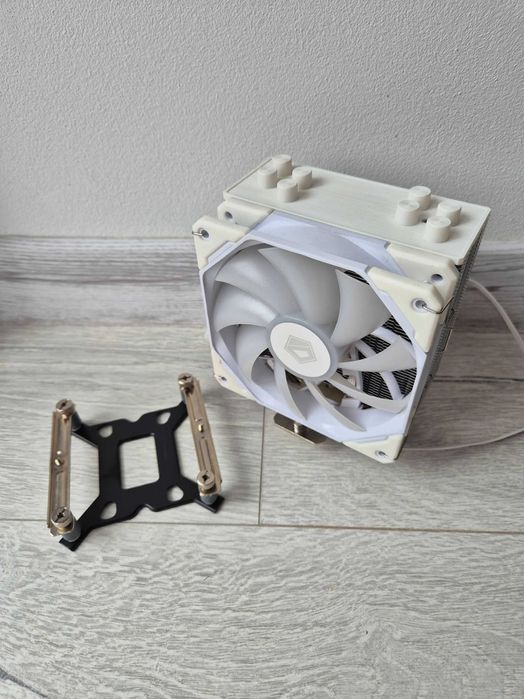 кулер башта ID-Cooling SE-224-XTS White (220W TDP)