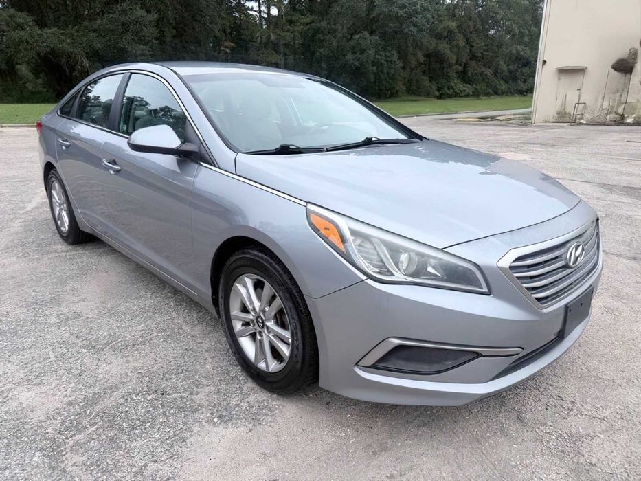 Hyundai Sonata      2017