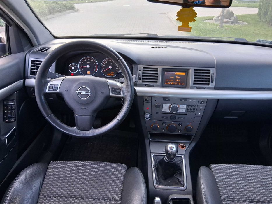 Opel Vectra 2.0 Turbo GAZ LPG, 2005 Rok PL.Salon