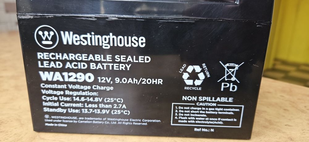 Акумуляторні батарея 9А  12 Вольт 4 шт