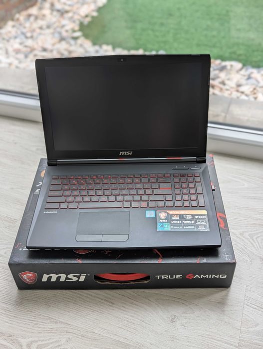 Portátil  MSI GL62 15.6" i7, 8 Gb RAM SSD + HDD 1 Tb GTX 1060