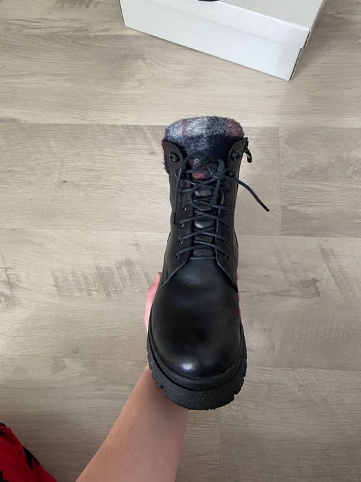 Шкіряні Черевики