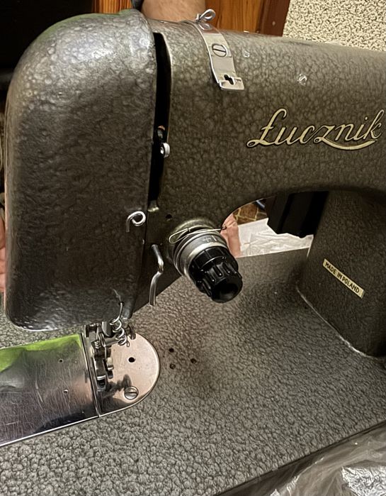 Maszyna do szycia Łucznik 91 Zakłady metalowe Waltera Radom