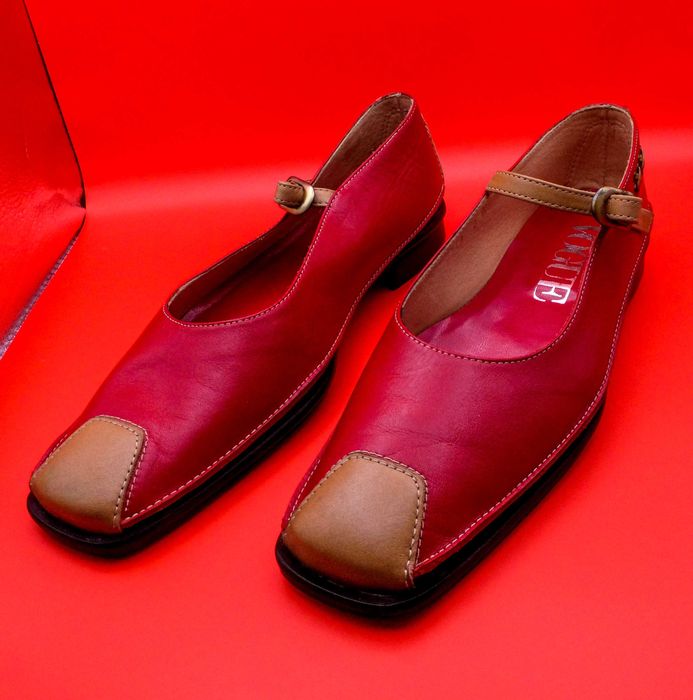 Sapatos de senhora VOGUE novos