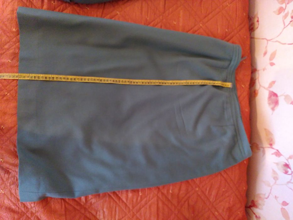 Kostium damski elegancki. Roz. 40. Zieleń-seledyn-petrol