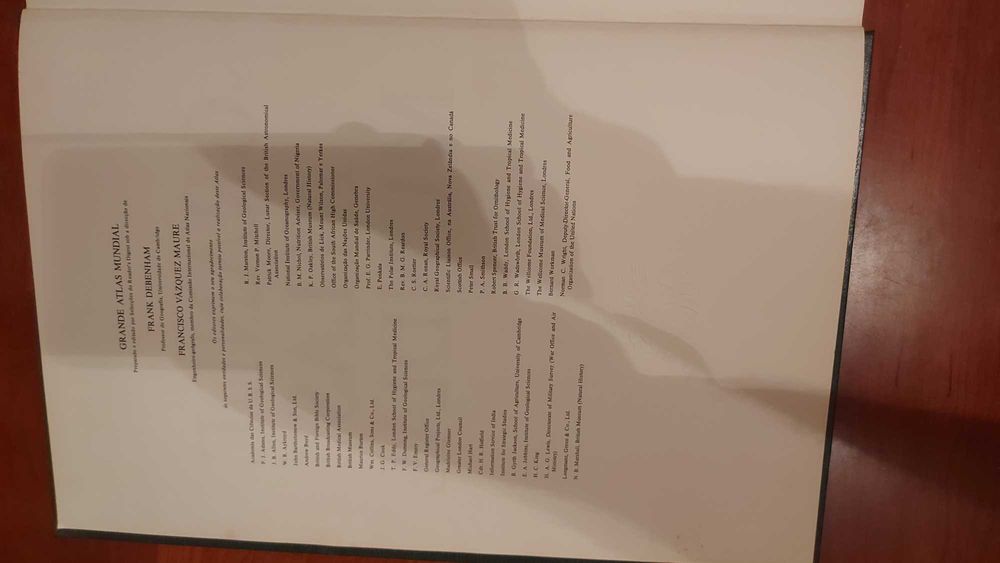 Grande Atlas Mundial – Reader’s Digest (edição antiga)