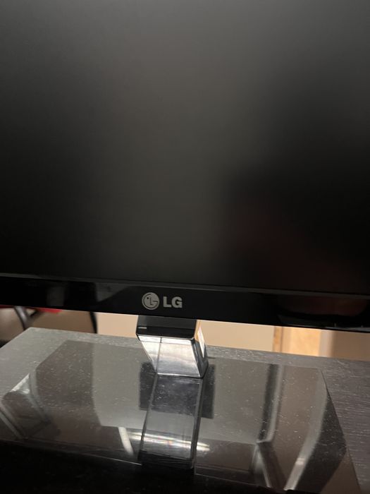 monitor LG em bom estado