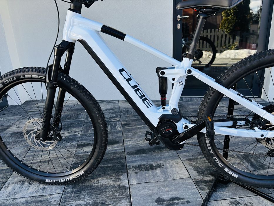Elektryczny Cube Stereo Hybrid 120 Pro, Bosch CX , 750 Wh, Recon, FV