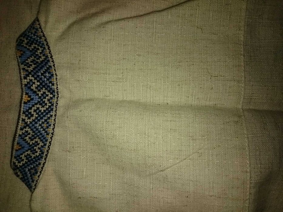 Дуже стильна, крутезна вишиванка на подарунок. Льон. 46 р