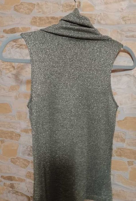 (38/M) Massimo Dutti/ Złoty golf ołówkowy pod marynarkę, bluzka