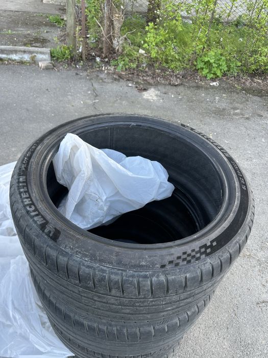 Гума, резина Michelin pilot sport 5/ 235/40 r19 2022 рік