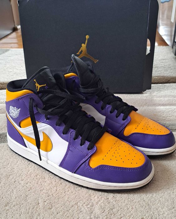 Jordan 1 mid roz.45