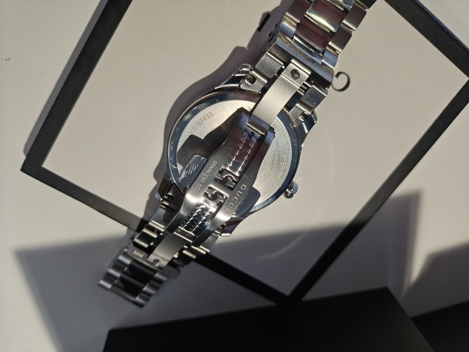 Relógio Gucci G-Timeless