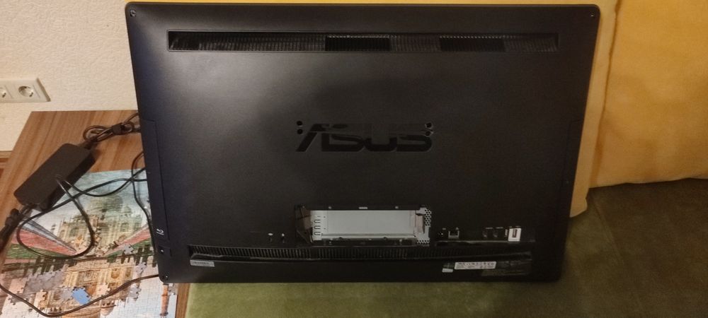 Моноблок ASUS ET2702I СЕНСОРНЫЙ экран