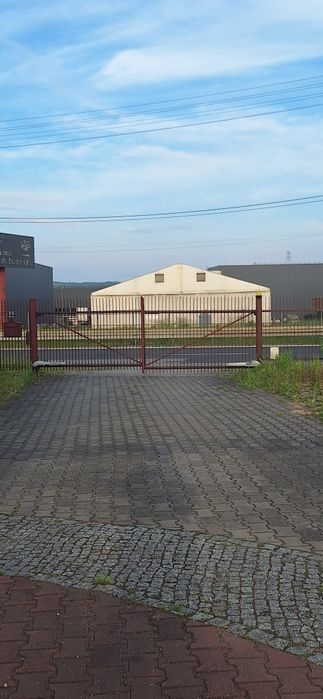 Plac pod wynajem