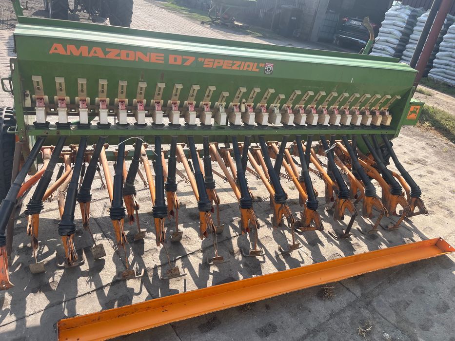 Siewnik Amazone D7