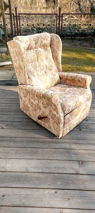 Fotel rozkładany bardzo wygodny made in usa