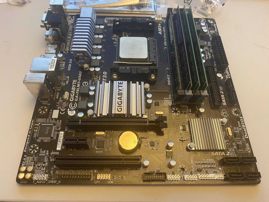 AMD FX-8320E + Motherboard + 32Gb DDR3