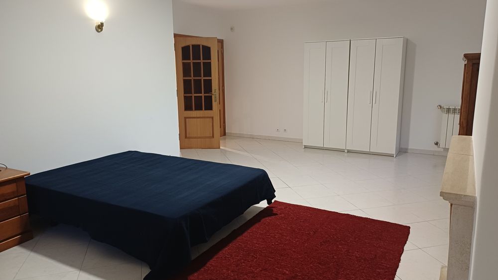 Quarto S. Domingos de Rana perto Tagus Park, lagoas Park  SBE Business School