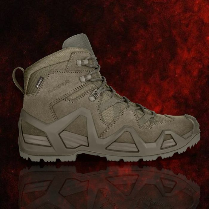 Продам тактичне взуття Лова Lowa Zephyr