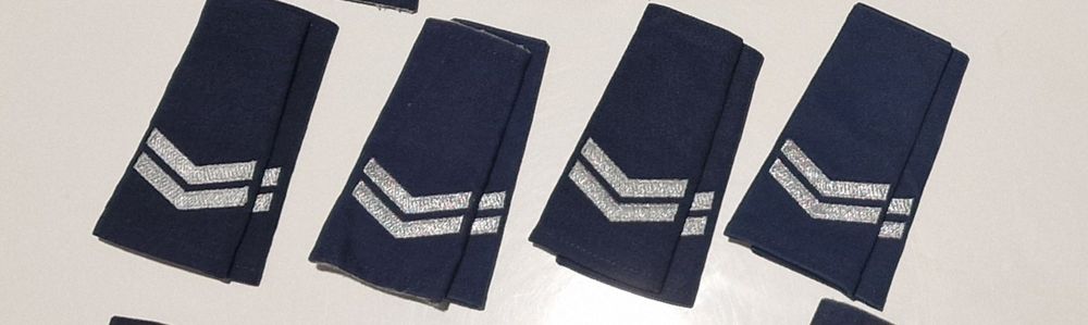 Pochewki na pagony starszy sierżant  Policja