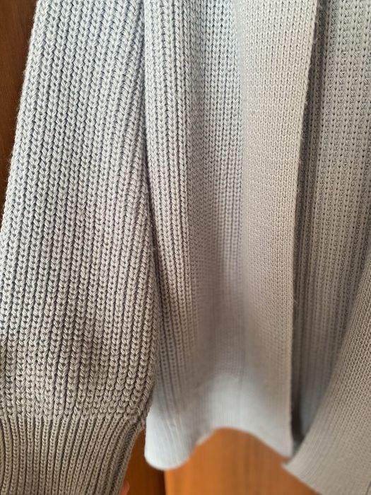 Кардиган в ідеальному стані