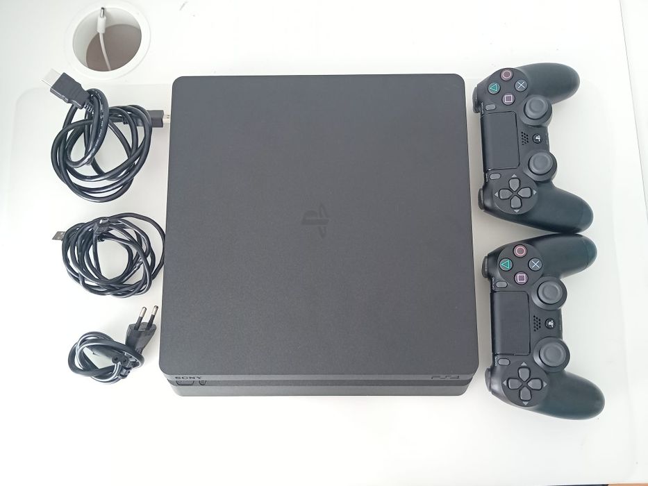 Playstation 4 Slim 1tb com 2 comandos originais