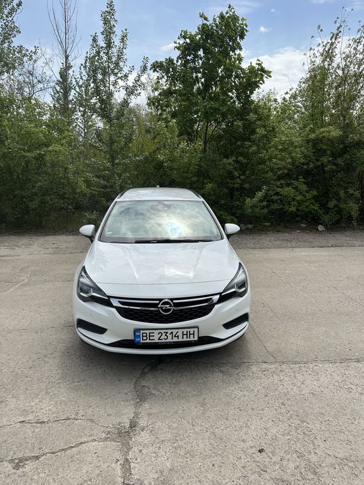 Opel Astra Sports Tourer 1.6 CDTI MT (V покоління)