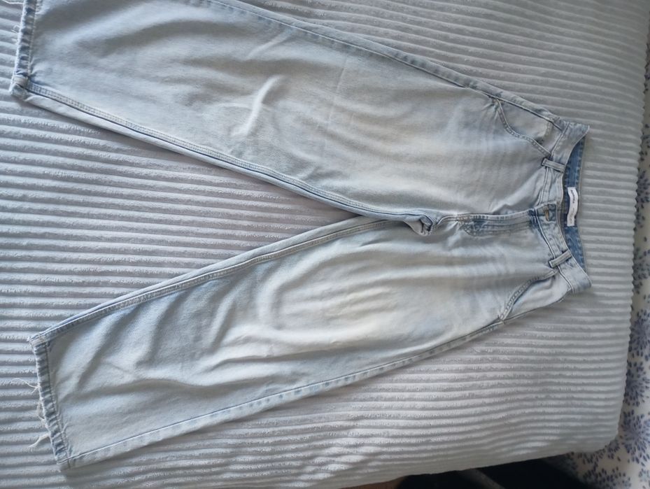Продам джинси в хорошому стані, Zara ,бержшка, Кароль