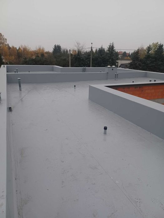 dachy płaskie membrana PVC  stropodach taras balkon  dach zielony