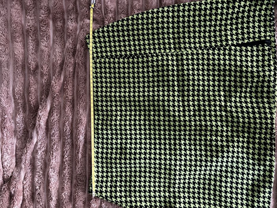 Тепла спідниця.